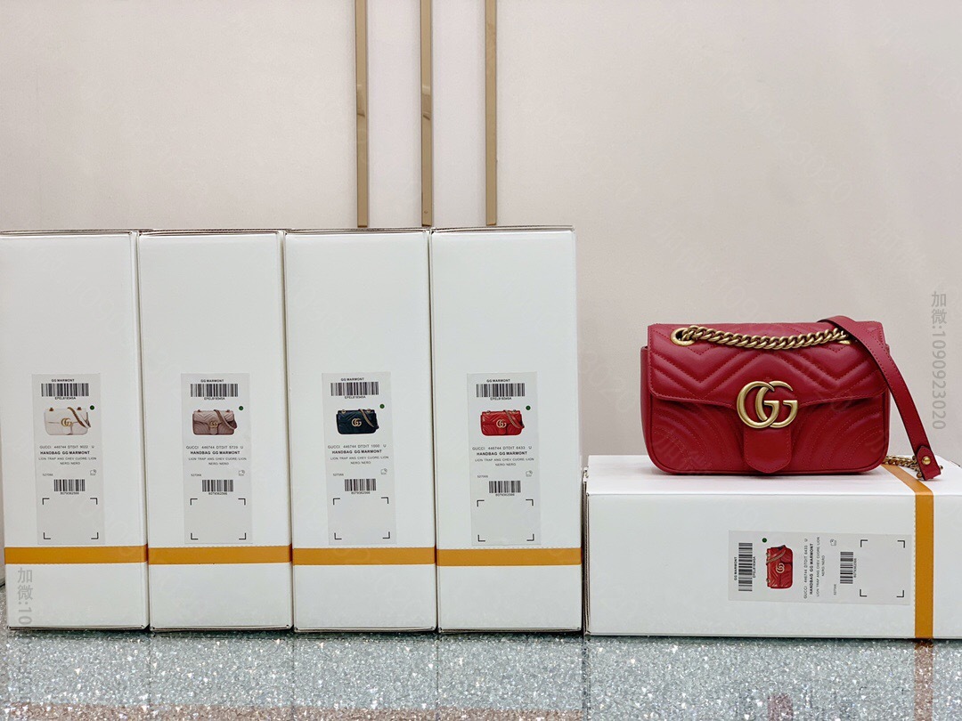 【原厂皮】GG Marmont系列22CM绗缝肩背包 446744