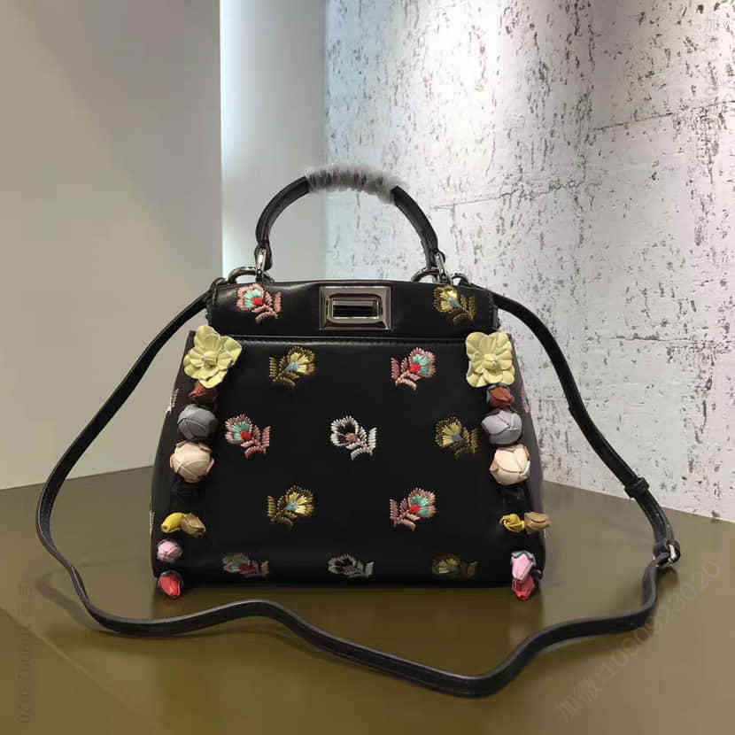 芬迪FENDI MINI PEEKABOO花蕾、碎花朵刺绣手袋 8BN244