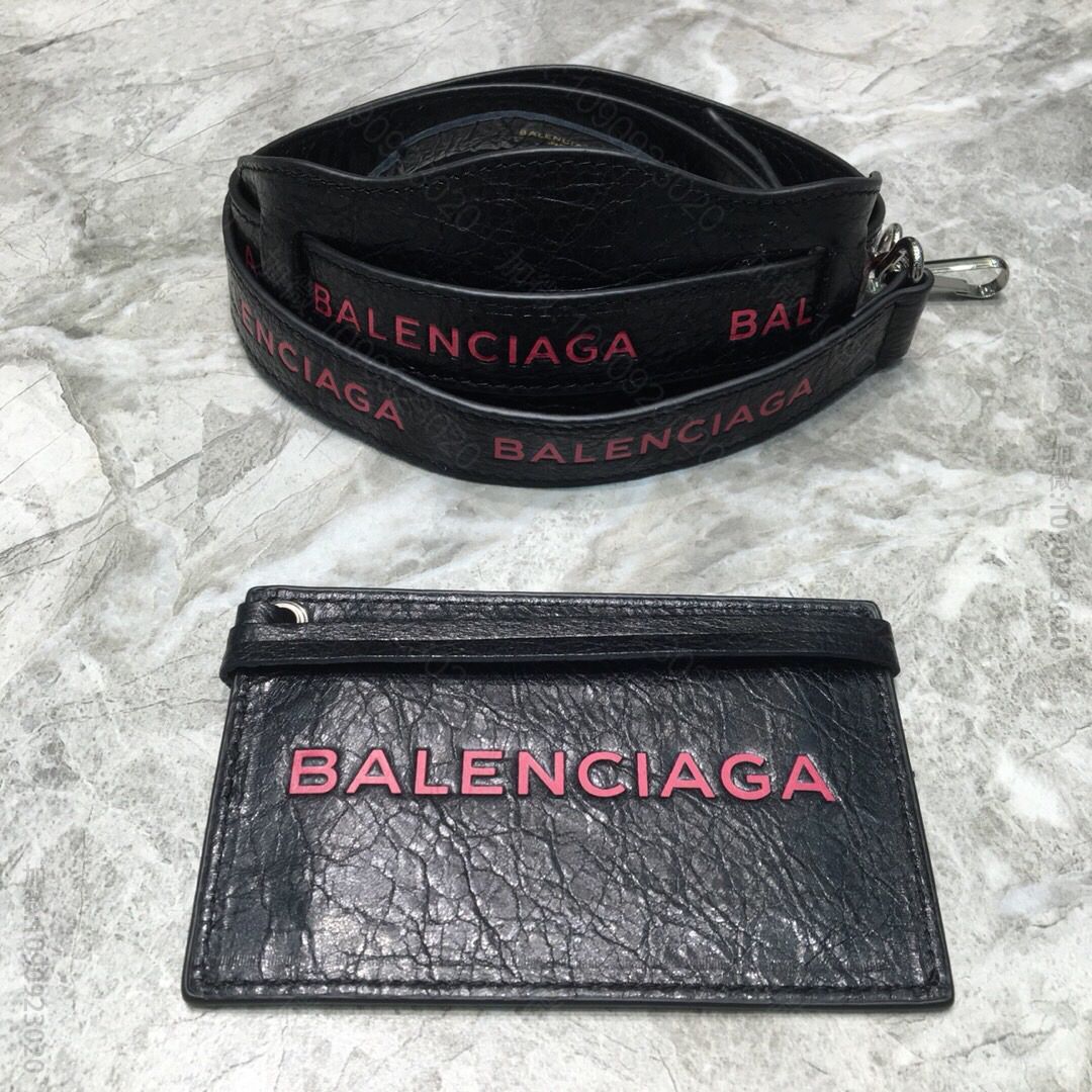 Balenciaga巴黎世家顶级爆裂纹羊皮手包单肩斜挎包