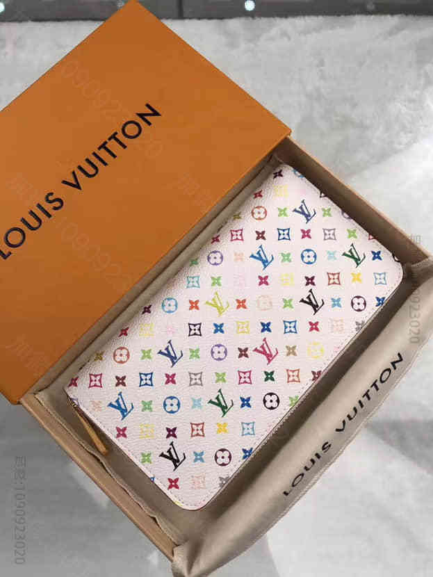 LV 白彩长款拉链钱包 M60241