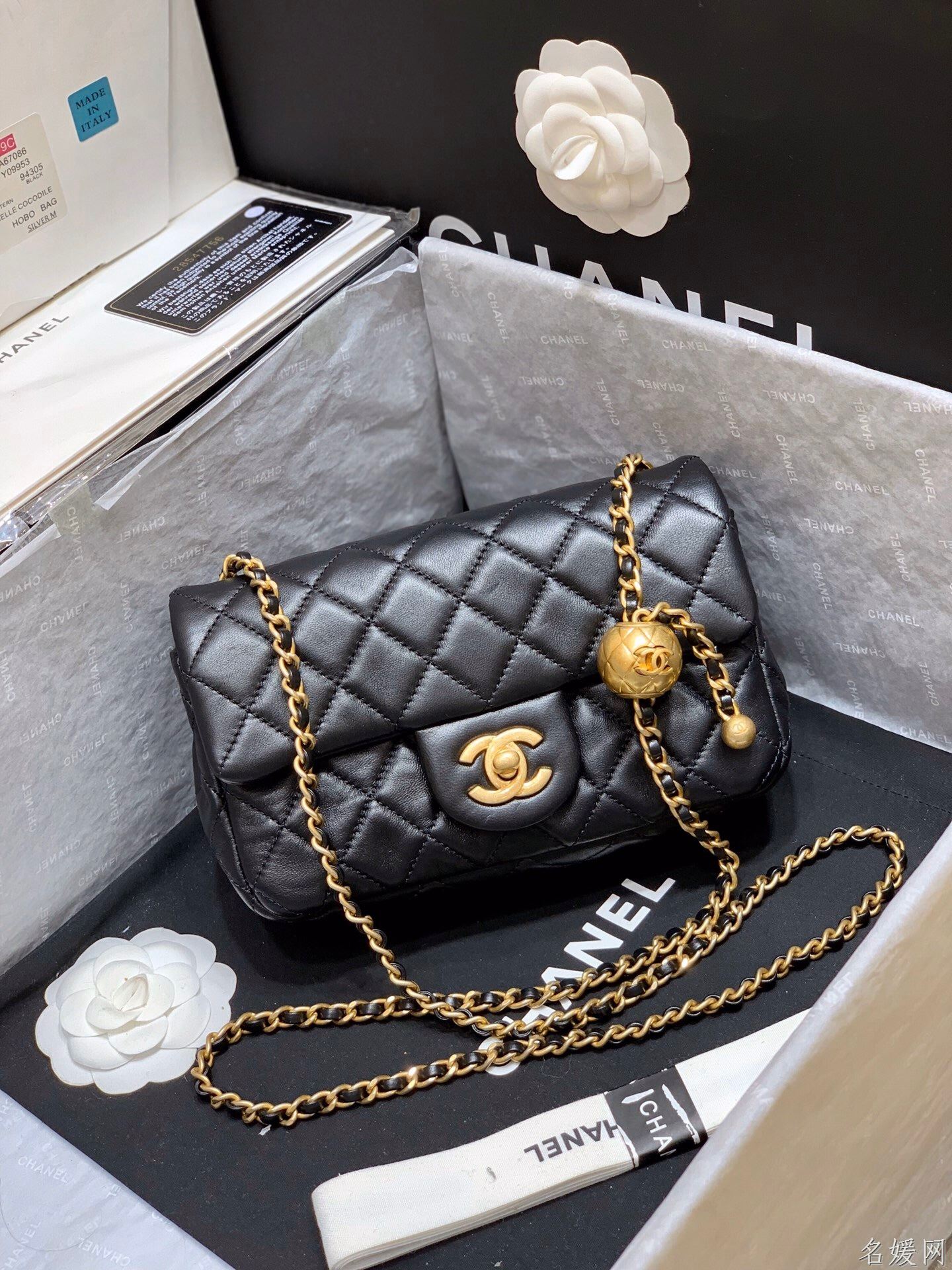 Chanel/香奈儿 2023新款金珠球调节口盖包 AS1787 B0291...