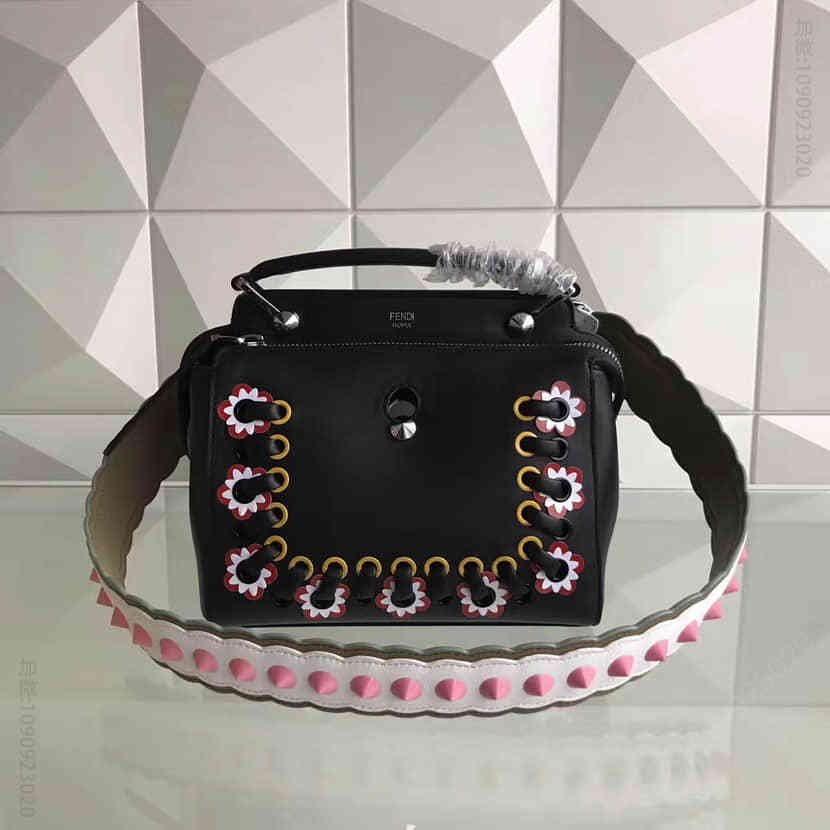 芬迪FENDI 黑色皮革花朵图案DOTCOM CLICK手袋 8BN299