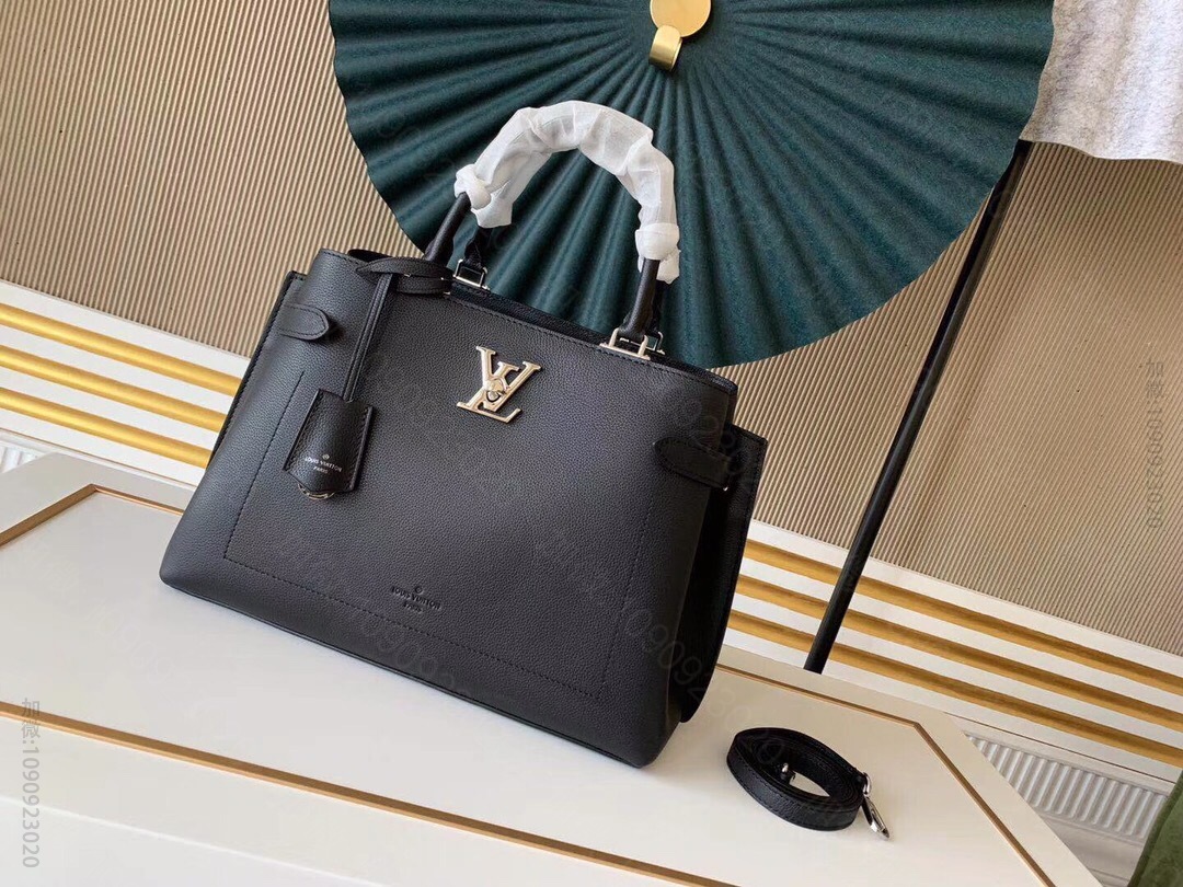 LV LOCKME DAY 手袋 M53730