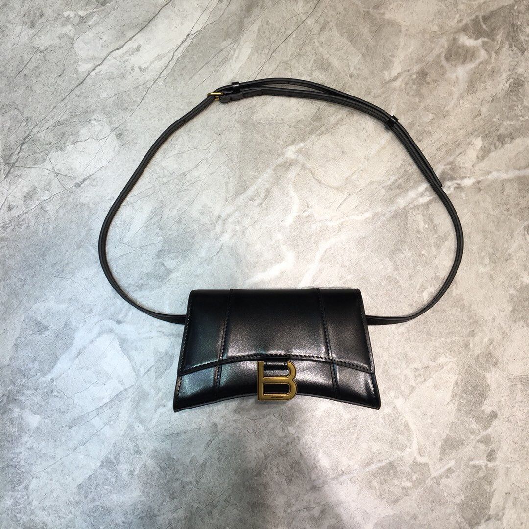 Balenciaga巴黎世家标志性弧线形状造型沙漏腰包592832