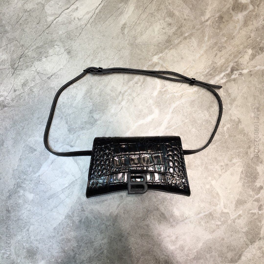 Balenciaga巴黎世家标志性弧线形状造型沙漏腰包592832