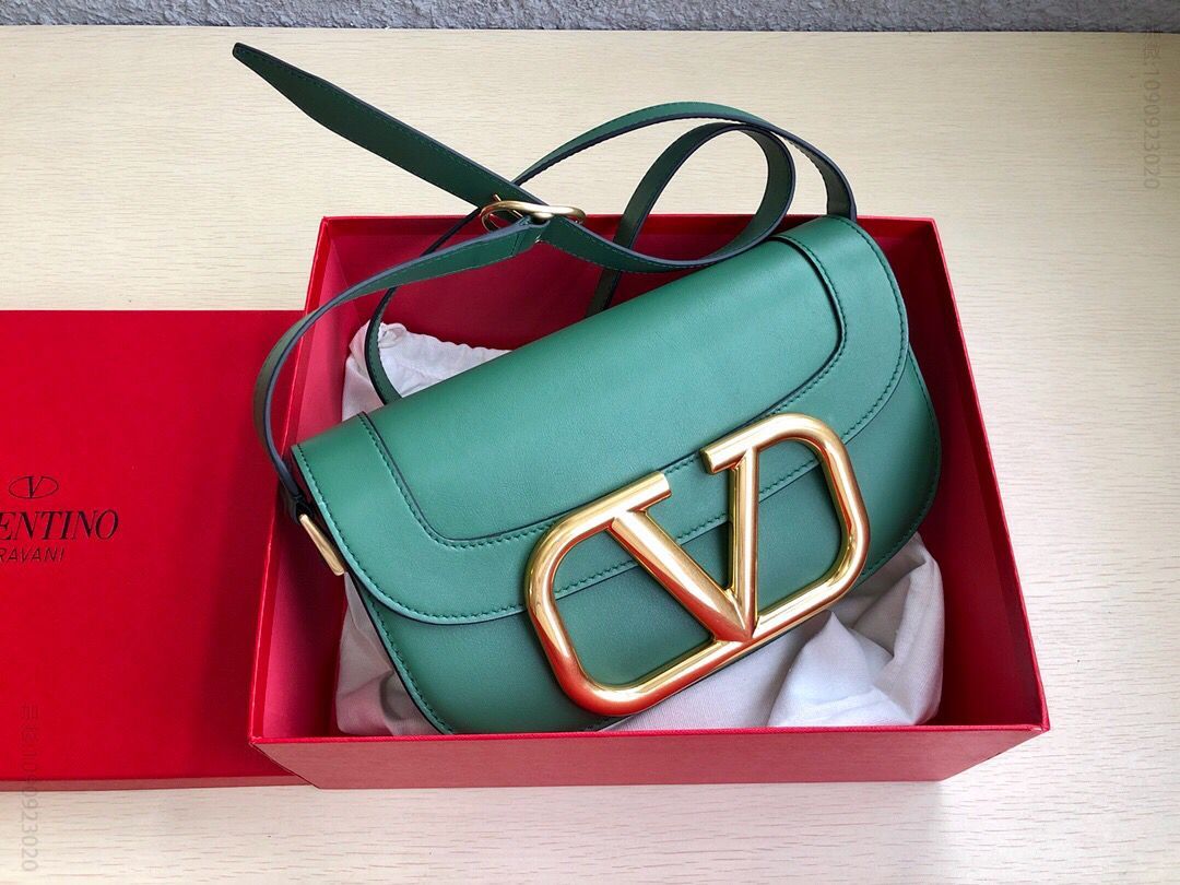 Valentino华伦天奴金属超大LOGO小牛皮斜挎包新品风琴包1011L