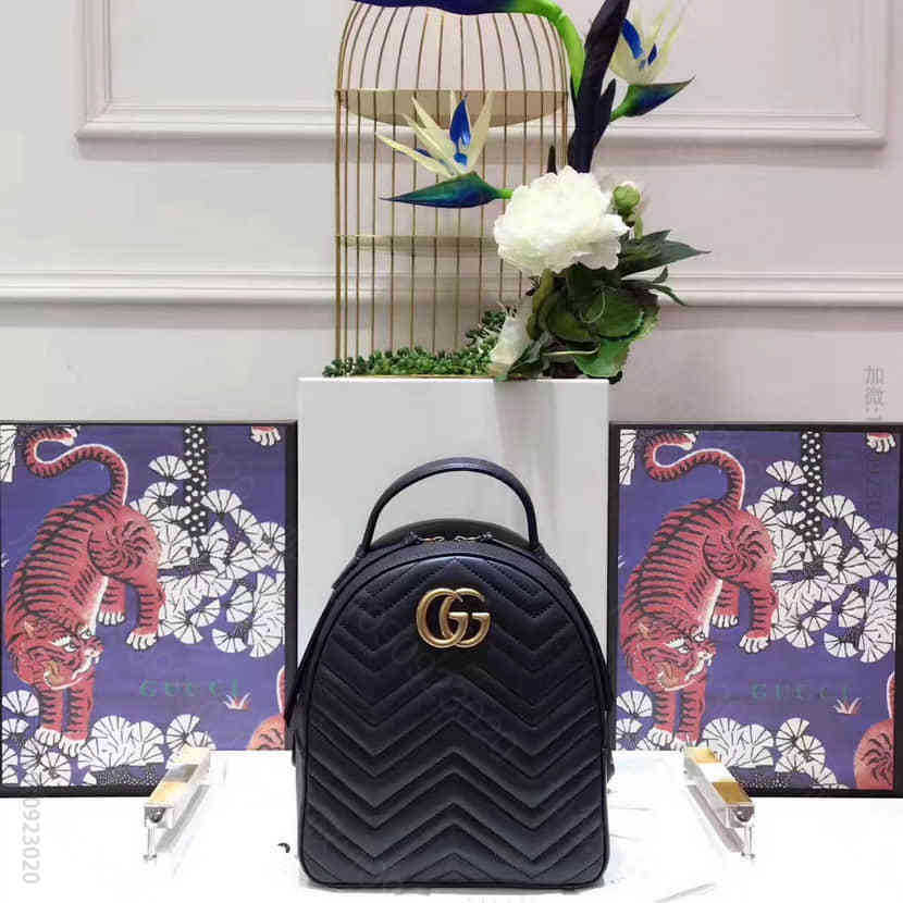 Gucci古驰 GG Marmont绗缝真皮双肩背包 476671 DTDH...