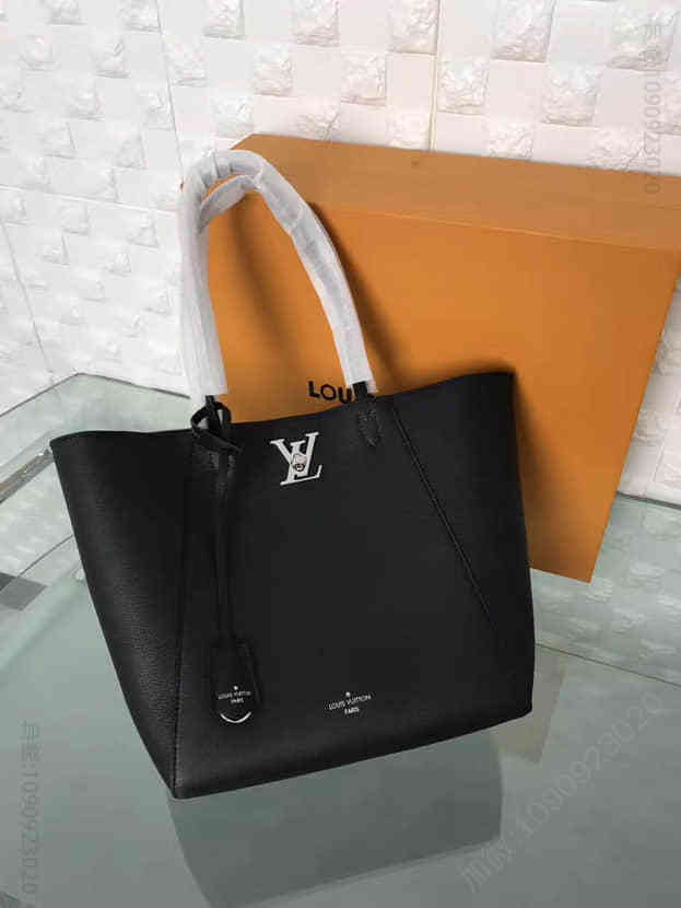 路易威登 LV LOCKME CABAS 黑色手提购物包 M42291