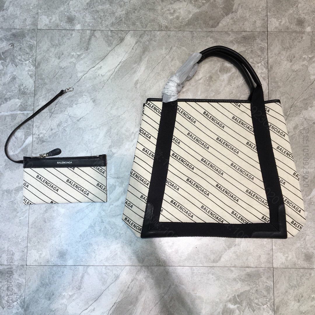 Balenciaga巴黎世家大号条纹标识帆布包524