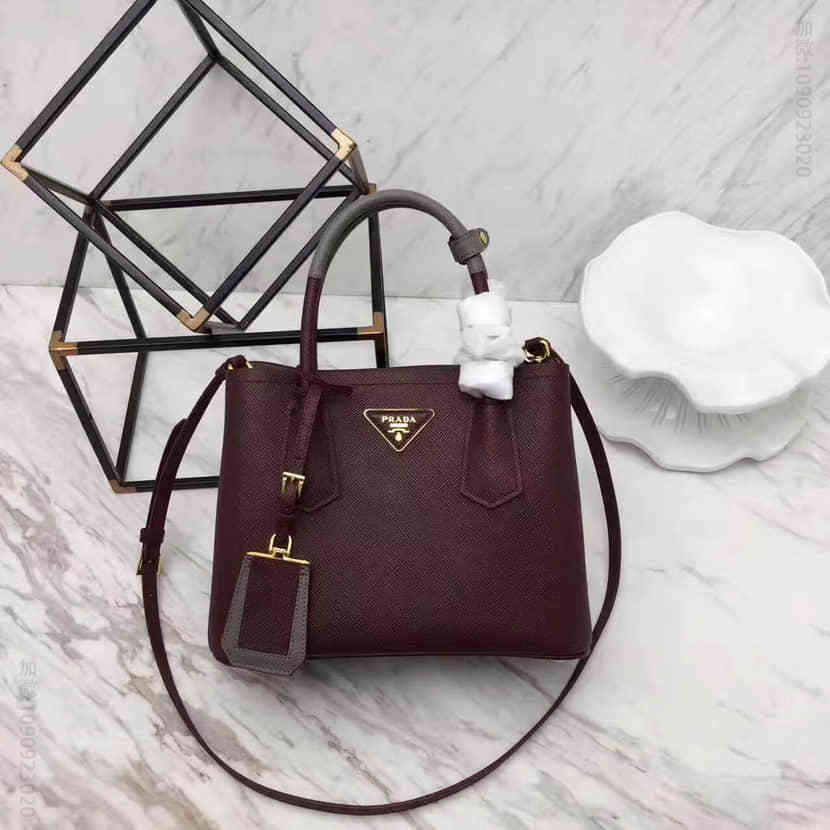 PRADA 粗十字纹+内里纳帕羊皮 拼手挽迷你手提包 1BG886酒红拼灰色