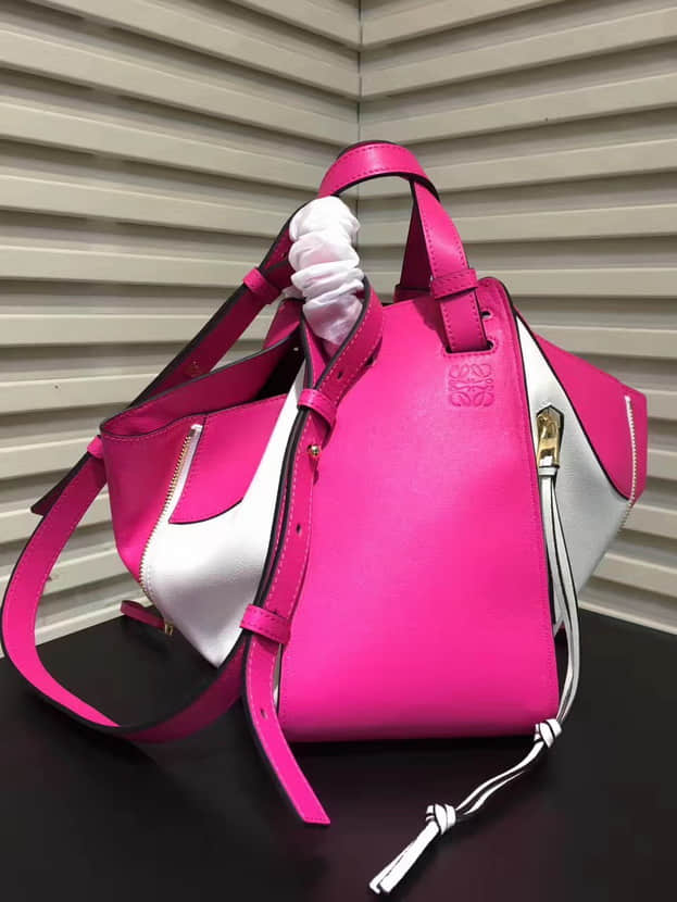 Hammock Small Bag Shocking Pink/White 387.30EN60