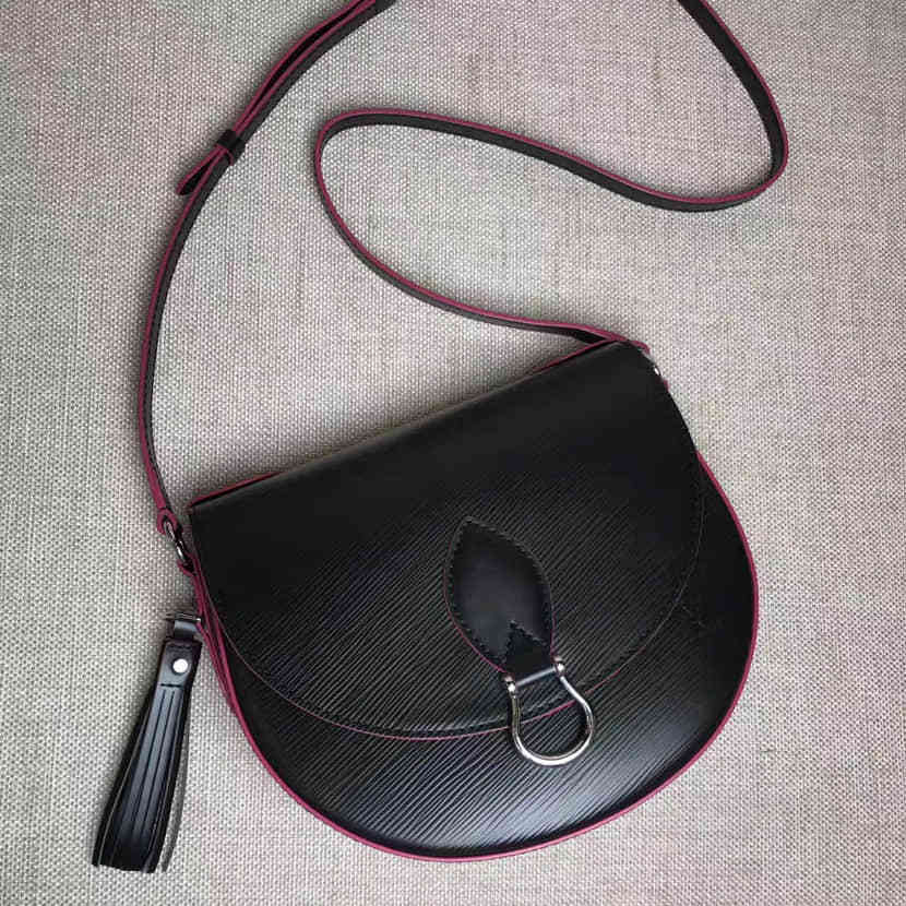 LV SAINT CLOUD 水波纹Epi皮革手袋 M54156