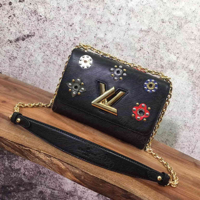 LV 铆钉花束图案黑色Epi皮革 TWIST中号手袋 M54217