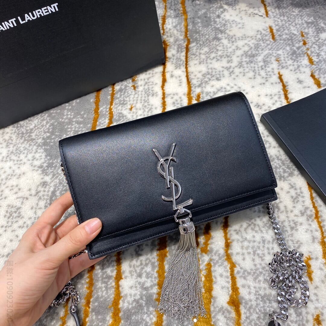 高仿圣罗兰女士单肩包 圣罗兰女士单肩包 原厂皮 YSL/圣罗兰 MONOGRAM KATE 平纹流苏链条包 452159黑色银扣 
