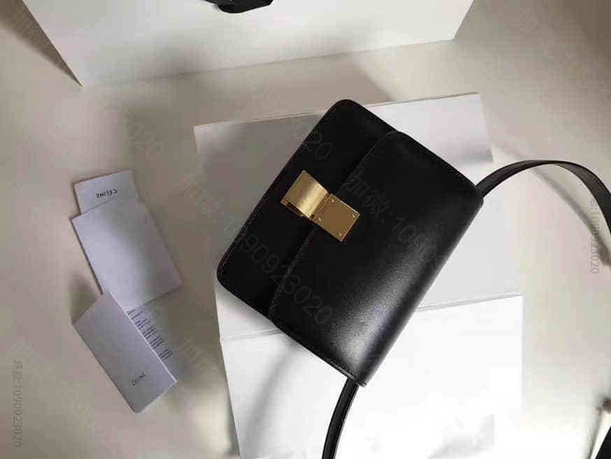 CELINE/赛琳 黑色细牙签纹Box皮复古豆腐包 164183