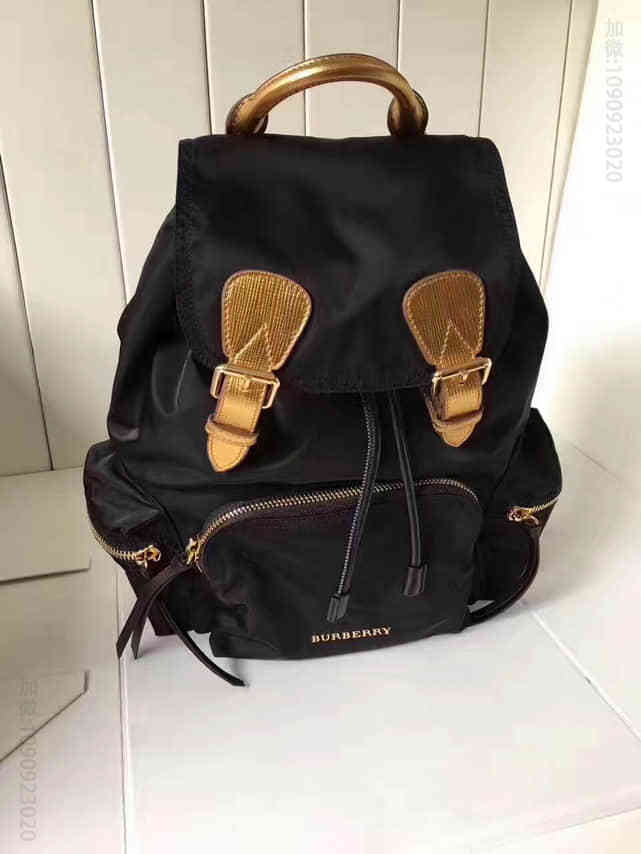 Burberry The Rucksack黑配金中号尼龙布军旅背包40166221