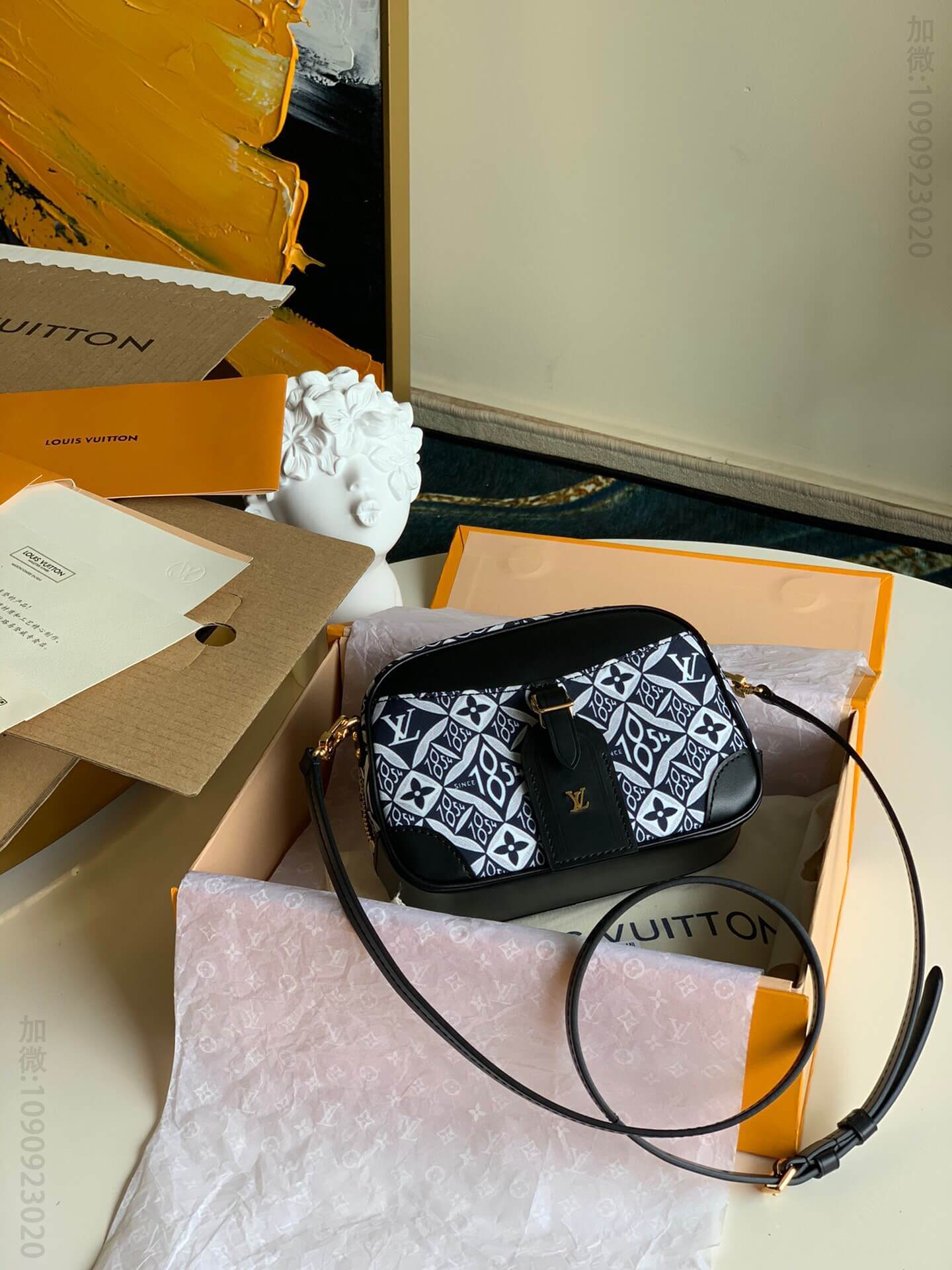 LV M45528 Mini Luggage 手袋