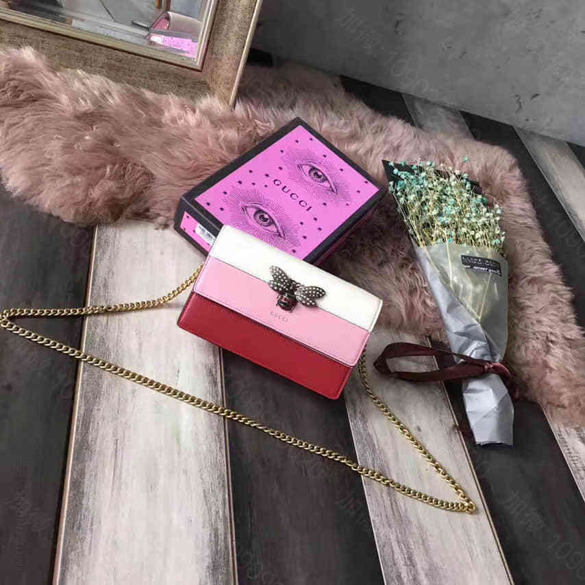 Gucci古驰/ 白粉红条纹蜜蜂装饰Queen Margaret女士链条包4...