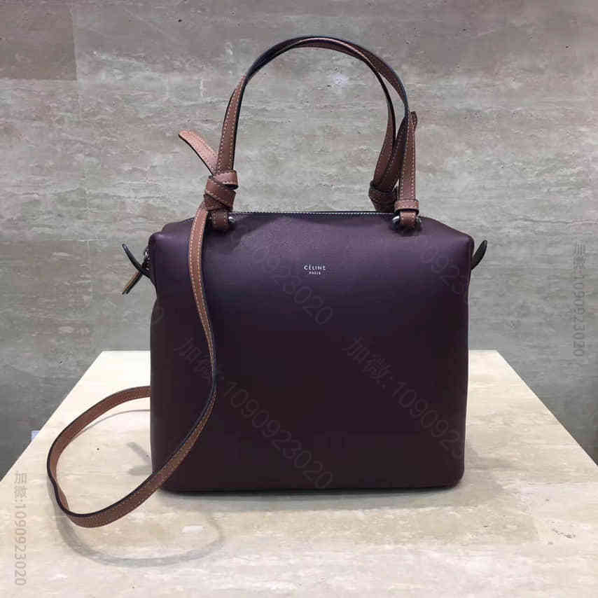 赛琳 (Celine) SOFT CUBE小号亮酒红色光滑小牛袋 18161...