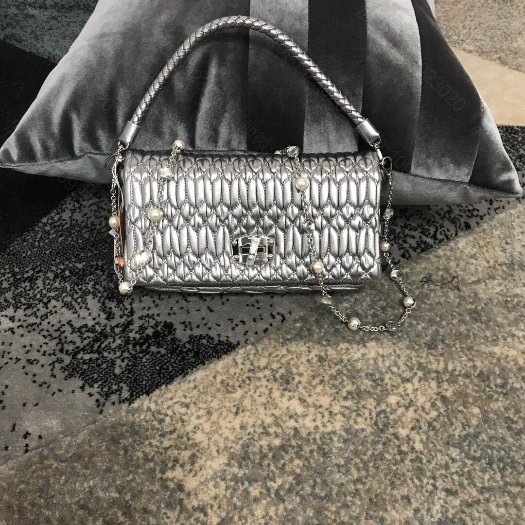 MIUMIU缪缪小提花皱褶凸纹压花Cloquet进口小羊皮手提链条包5BD4...