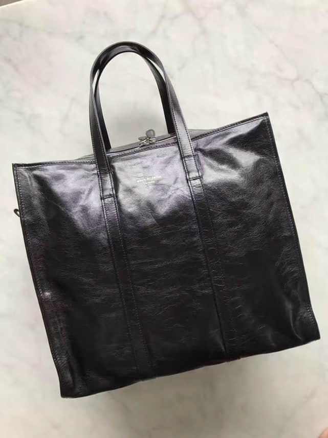 原版巴黎世家女士购物袋 奢侈品牌巴黎世家女士购物袋 巴黎世家/Balenciaga Bazar 黑色香油蜡牛皮大号购物袋 