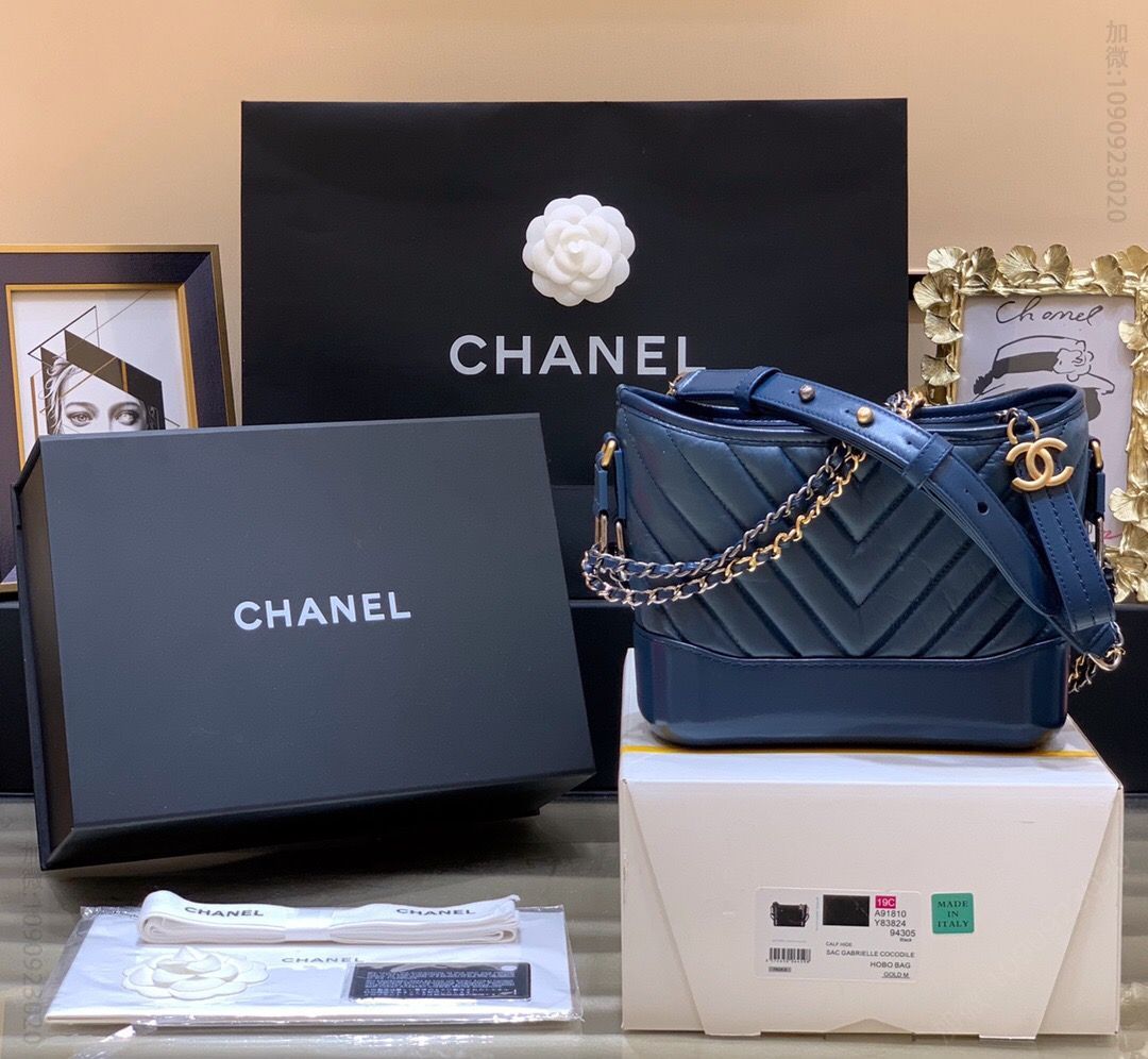 Chanel/香奈儿 2023新款V纹GABRIELLE小号流浪包 A91810皇室蓝