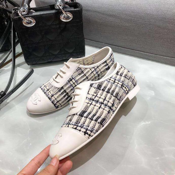 香奈儿女鞋 chanel 采用原版进口最新平底鞋 