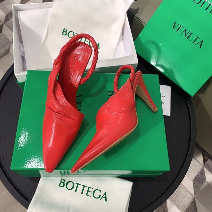 BOTTEGA VENETI葆蝶家 最高版本Y版订制对版羊皮BV凉鞋