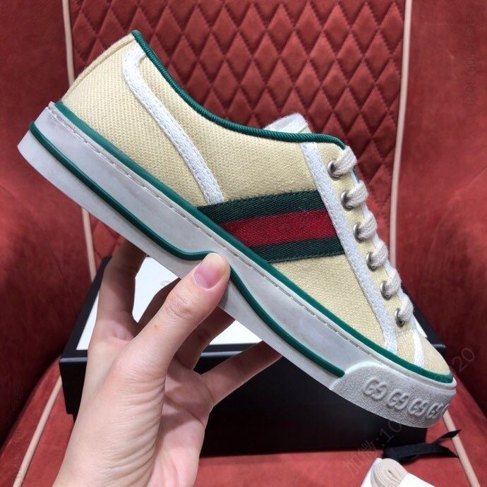 Gucci古驰 G家 Tennis 1977系列 情侣GG运动帆布鞋