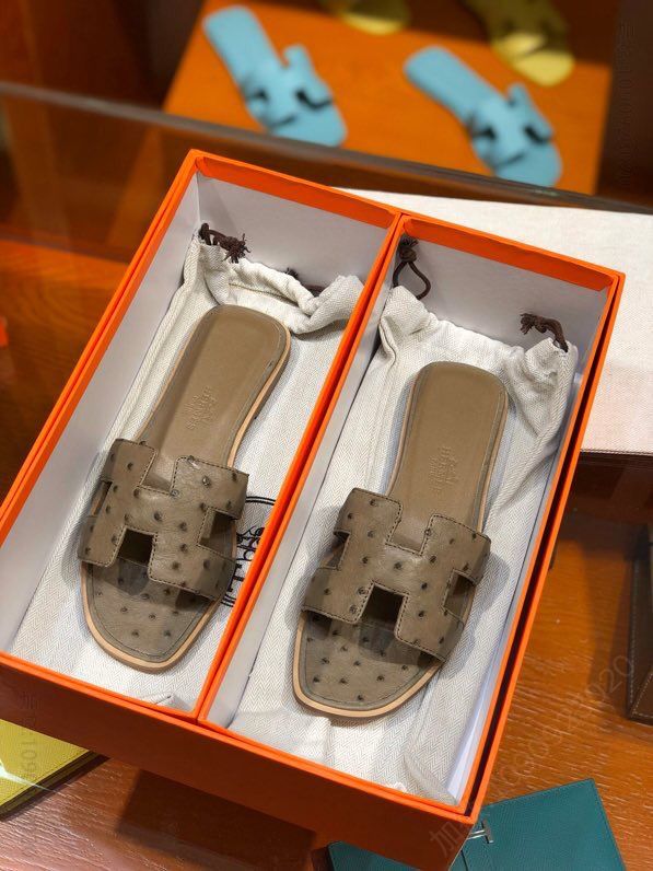 【HERMES】爱马仕 意大利进口高密度真皮大底鸵鸟皮拖鞋