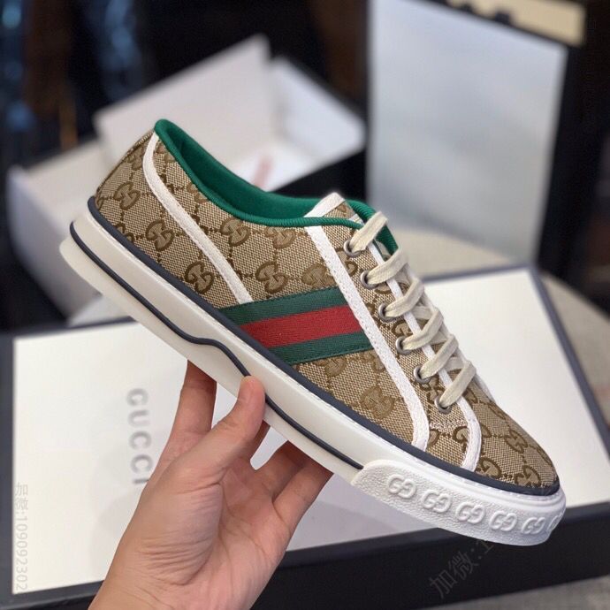 GUCCI古驰 采用棉布材质G家1977运动鞋