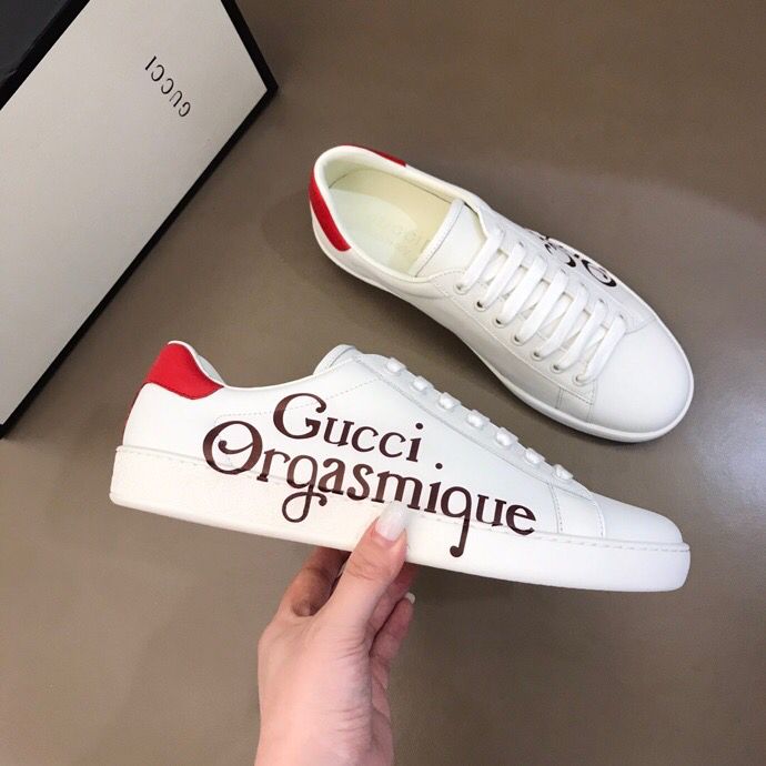 高仿古琦女士平板鞋 Gucci古驰 G家2023品牌经典低帮运动鞋 古琦女士平板鞋 