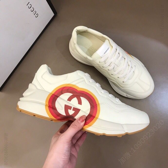 Gucci古驰 采用厚实鞋底【G家高版本】男女款复古运动鞋
