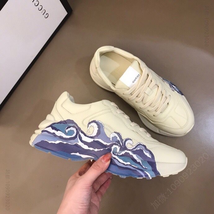 Gucci古驰 采用厚实鞋底【G家高版本】女士复古运动鞋