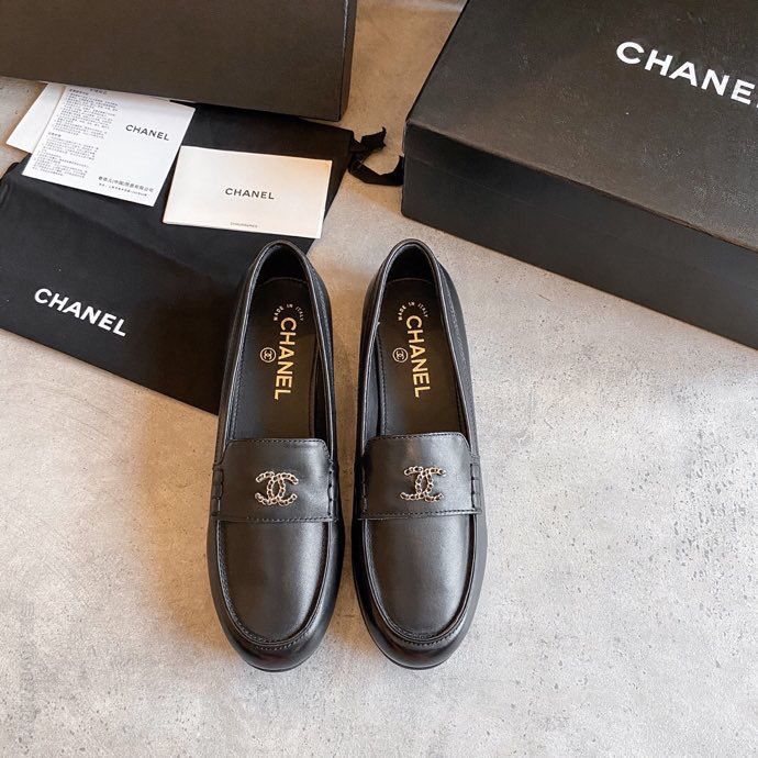 chanel香奈儿 2023新款链条英伦乐福鞋