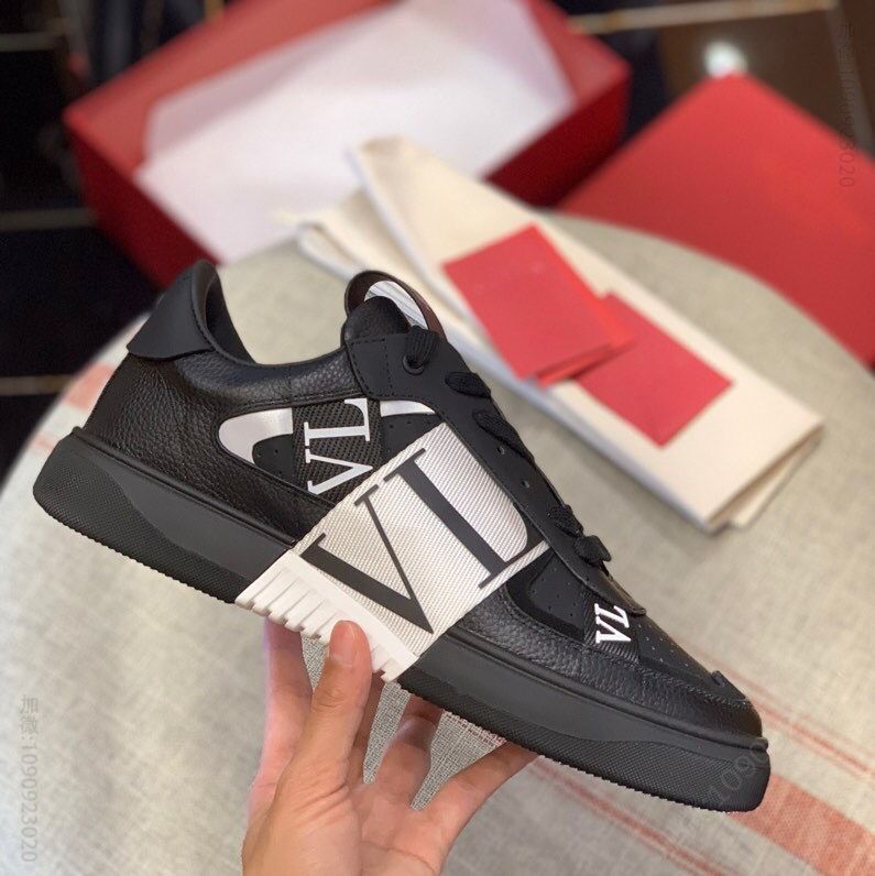 Valentino华奴天伦 VLTN logo绑带小牛皮绑带运动鞋