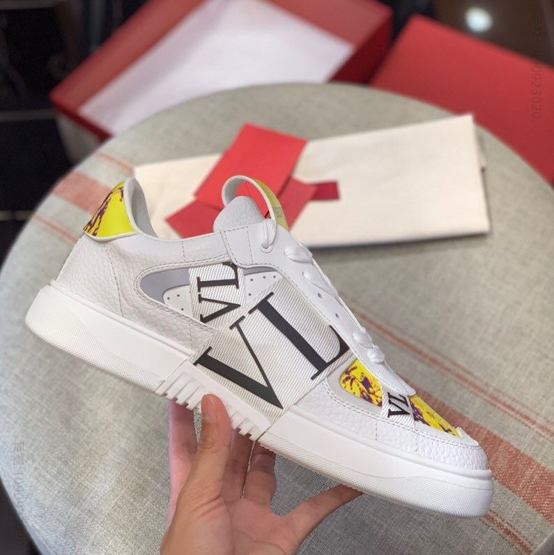 Valentino华奴天伦 VLTN logo绑带小牛皮绑带运动鞋