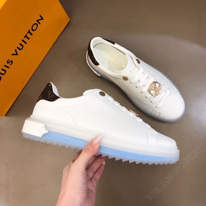 LV/路易威登 进口牛皮材质经典情侣款奢牌运动休闲鞋