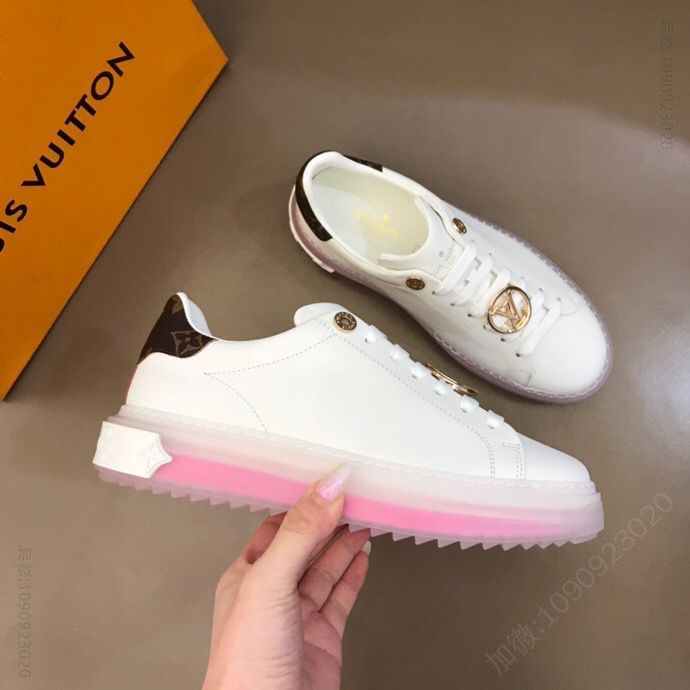 LV/路易威登 进口牛皮材质经典情侣款奢牌运动休闲鞋