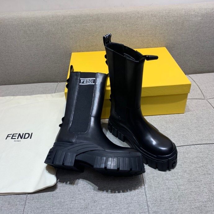 FENDI芬迪 顶级原版品质字母logo设计女士短靴