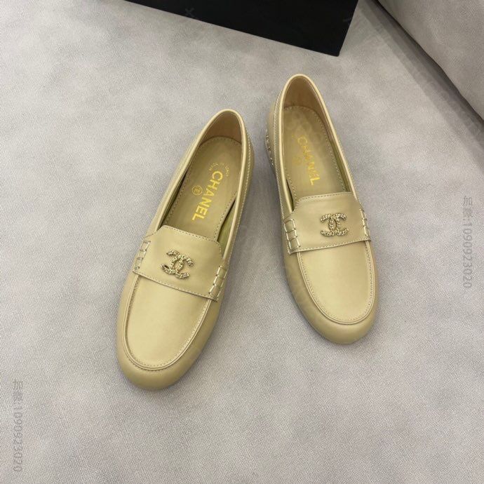 chanel香奈儿 2023 新款真皮大底链条乐福单鞋