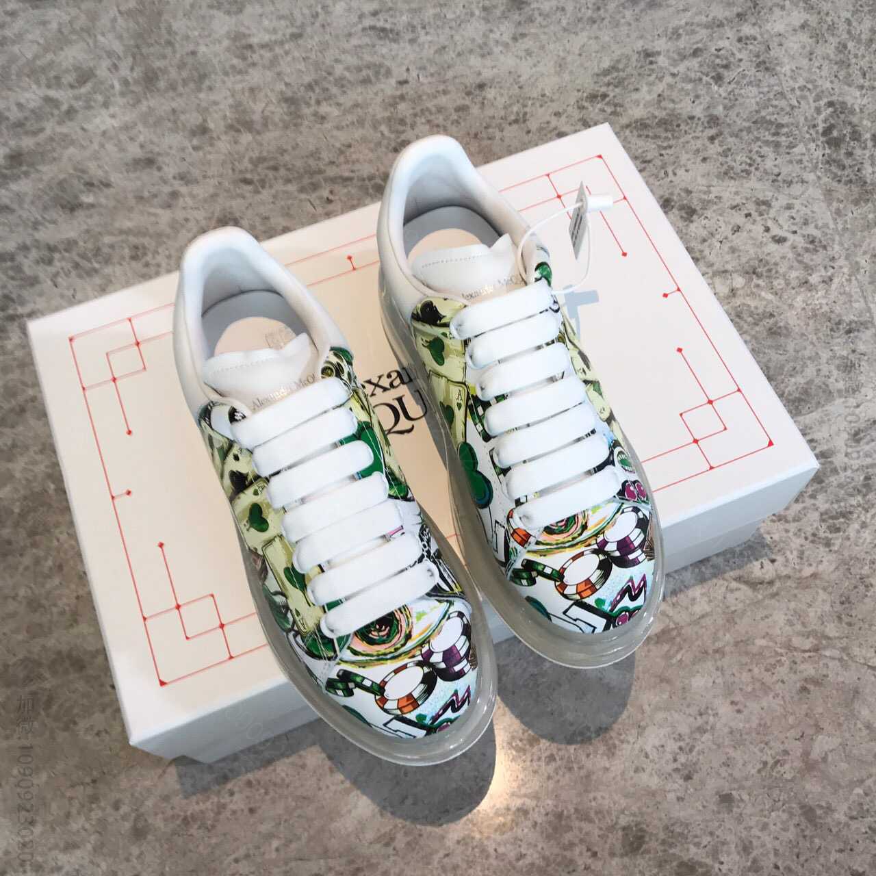 麦昆 Alexander McQUEEN 2023年春夏水晶气垫鞋