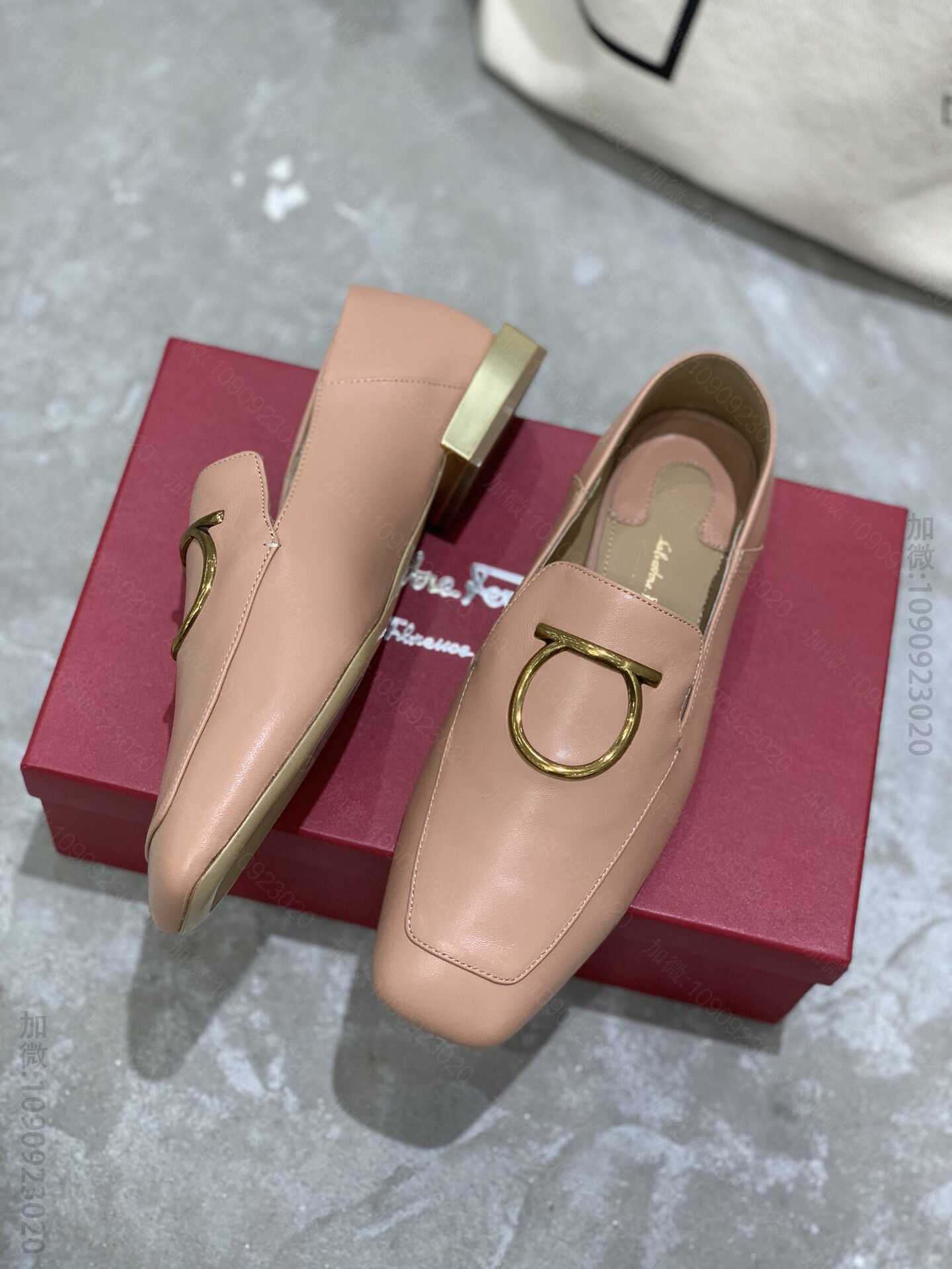 SF salvatore Ferragamo 菲拉格慕马蹄扣踩跟一脚蹬乐福鞋