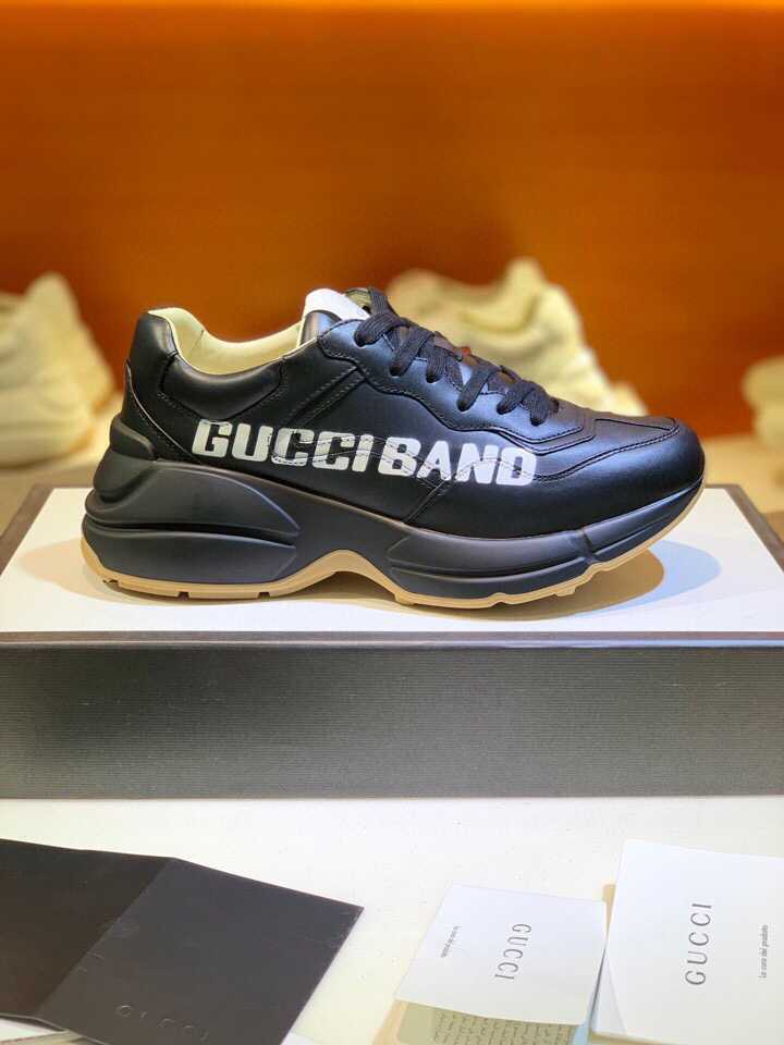 gucci古驰 采用厚底设计字母印花男女款运动鞋