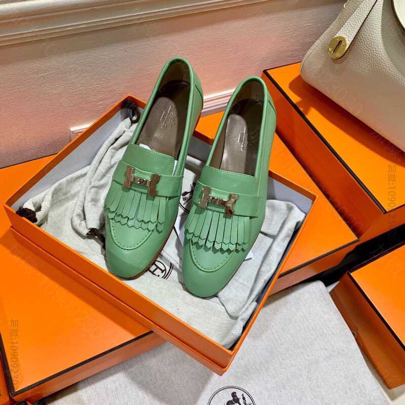 HERMES爱马仕 2023新颜色Royal Loafer流苏麦穂乐福鞋
