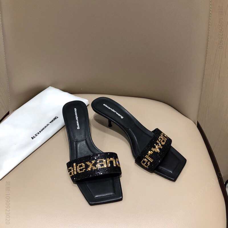 Alexander wan FW20亚历山大王尖头闪钻拖/高跟凉鞋