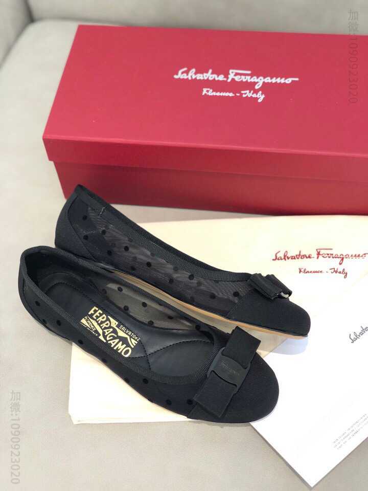 SF salvatore Ferragamo 菲拉格慕春夏新款波点网纱面圆头平底芭蕾舞单鞋