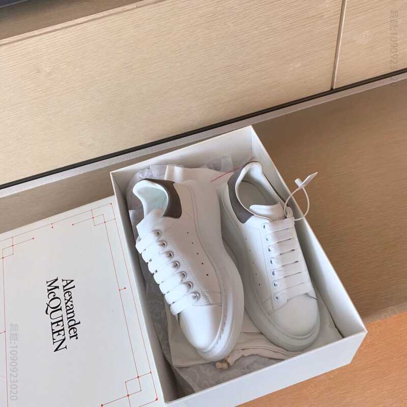 Alexander McQueen 小牛皮皮革内底麦昆皮革运动鞋