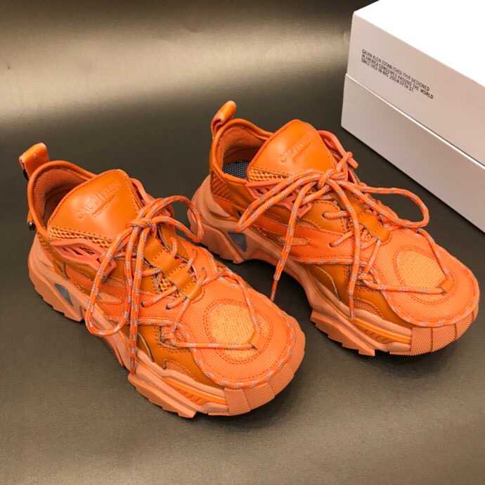 Calvin Klein 意大利进口牛皮情侣鞋