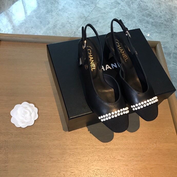 CHANEL香奈儿 2023春夏新款5.0中跟底后空单鞋名媛风珍珠平底单鞋